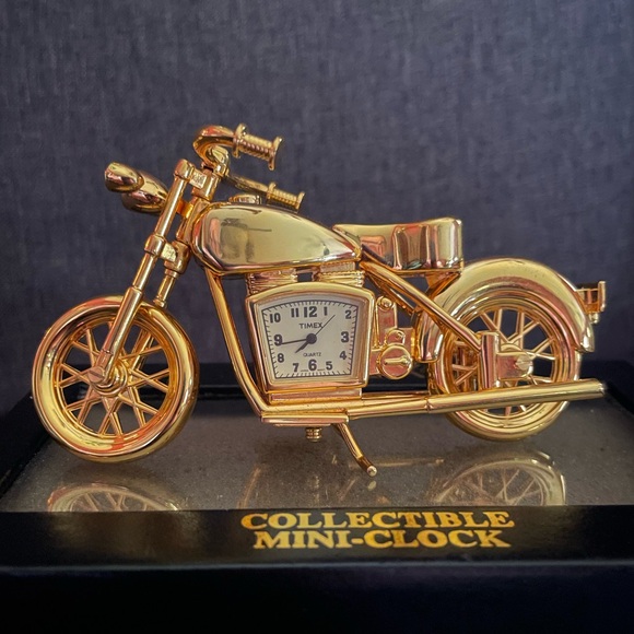 🏍️Timex Gold Motorcycle Clock - Picture 2 of 6